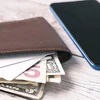 International Razzia och zu Lëtzebuerg: Al Handye wieren online als nei verkaaft ginn