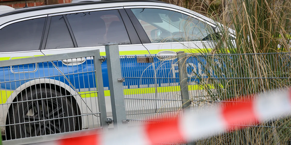 Schëss an Niedersachsen: éischten Informatiounen no komme 5 Leit ëm d'Liewen | © picture alliance/dpa | Focke Strangmann