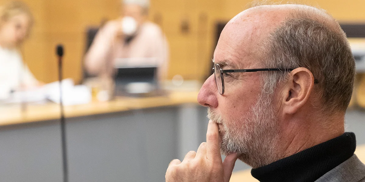 Als Coordinateur bei de Walen a Serbien: Gilles Baum seet et wier "gutt" gelaf  | © Chambre des Députés