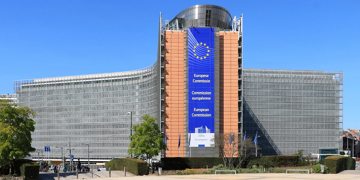 Bréissel: Verschäefte Reegele fir d'Importer vu Stol an d'EU 