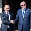 Scholz an Erdogan: Zesummenaarbecht trotz Differenzen