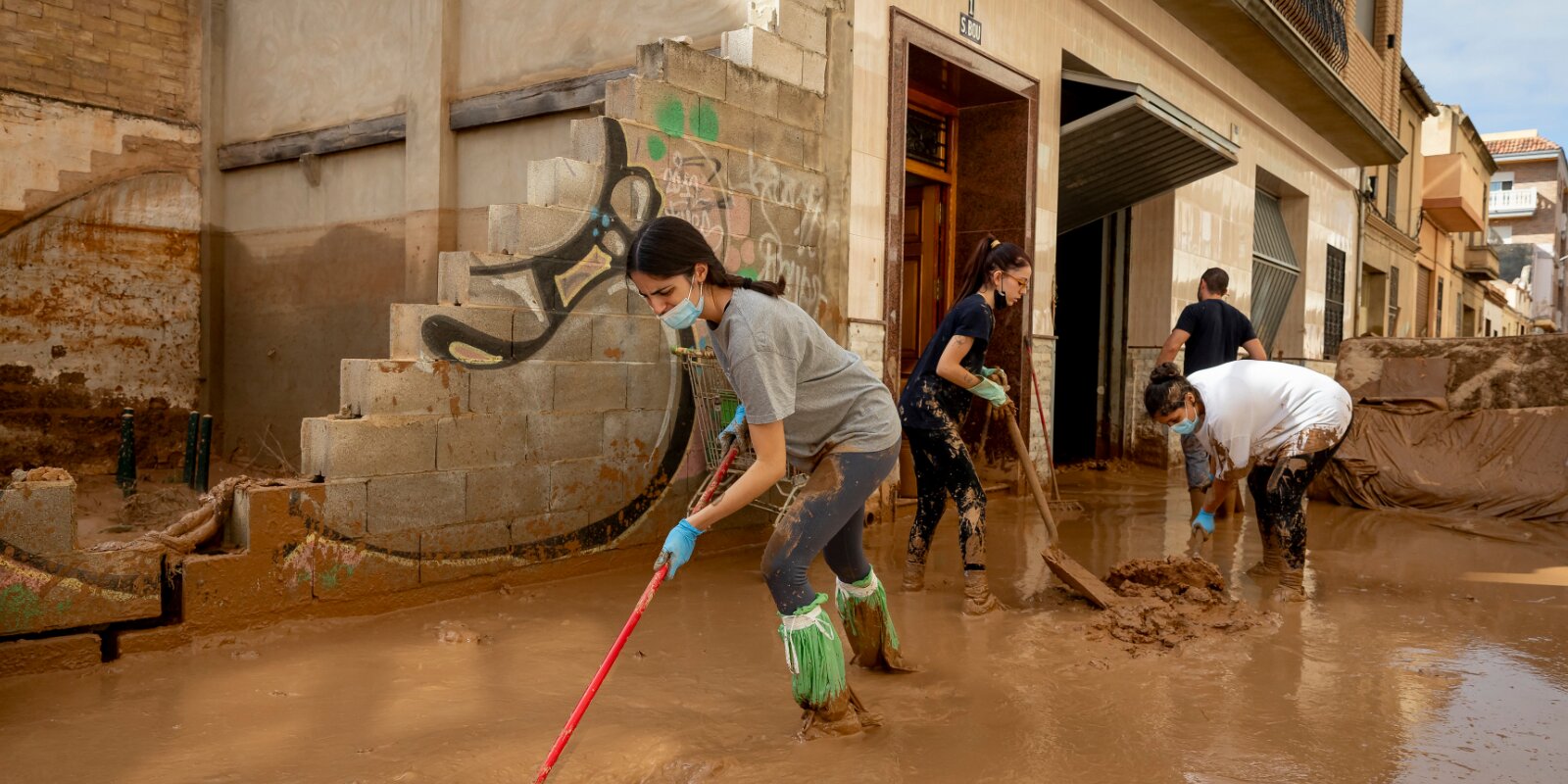 Nom Héichwaasser zu Valencia | © picture alliance / NurPhoto | Albert Llop