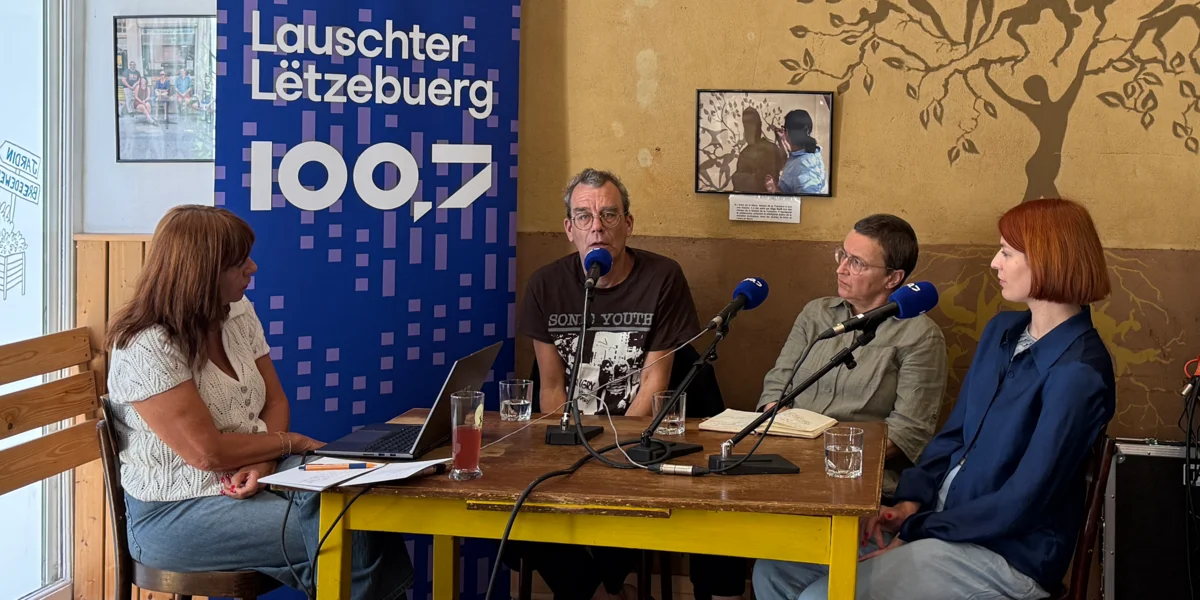 Wann d'Gedicht d'Buch verléisst
