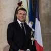 Den Emmanuel Macron versicht d’Kritik um Mini-Sommet ze entschäerfen | © Foto: picture alliance / NurPhoto | Andrea Savorani Neri