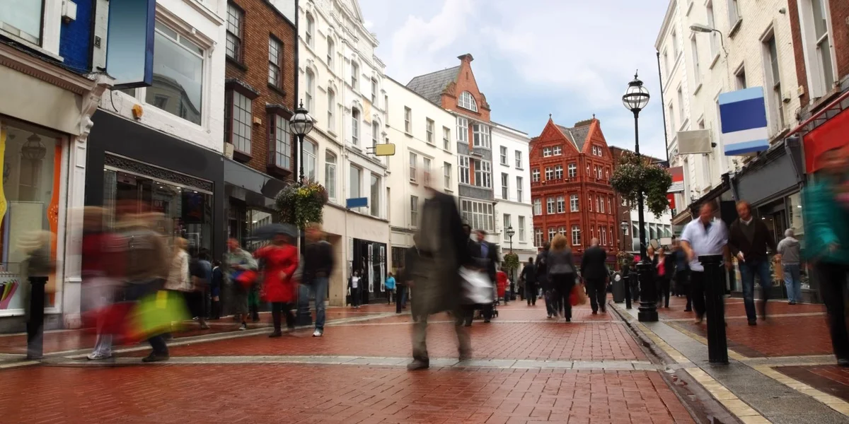 De LISER mécht eng Enquête iwwer Stressfakteuren am ëffentleche Raum  | © Adobe Stock / Pavel Losevsky