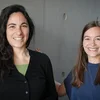 Am Gespréich mat der Claire Wagener an der Elsa Rauchs | © Morgane Weidig
