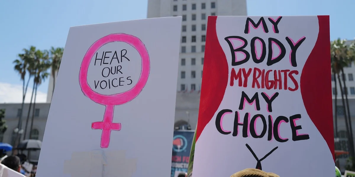 Protestmanif zu L.A. fir d'Recht op Ofdreiwung  | © Bigstock 