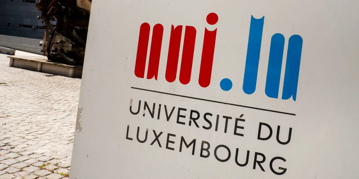No Mobbingvirwërf: Externen Audit vum Ministère op der uni.lu soll Mëtt Abrëll ulafen | © Adobe Stock