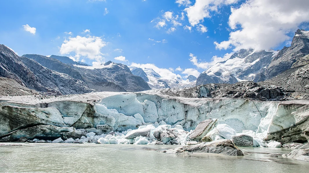 Gletscher an der Schwäiz verléieren ee Véirels u Volume  | © picture alliance / CHROMORANGE | Michelangelo Oprandi