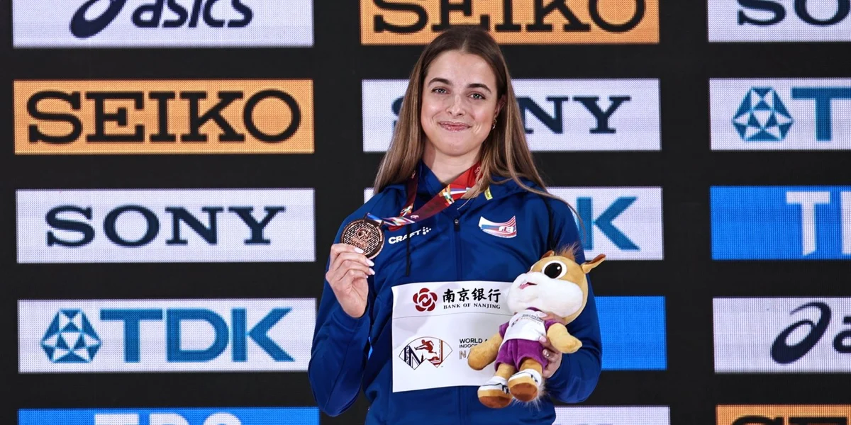 D'Patrizia Van der Weken bei de World Athletics Indoor Championships Nanjing 2025 | © EPA / ANDRES MARTINEZ CASARES