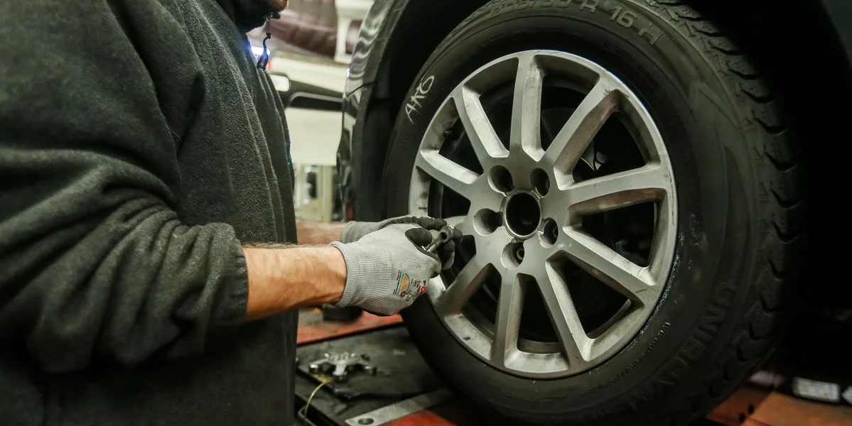 Pneuewiessel | © EPA/STEPHANIE LECOCQ