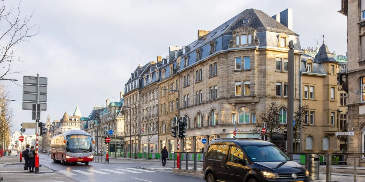 Politmonitor: Déi gréisste Suerg vun de Lëtzebuerger bleift onverännert | © Adobe Stock