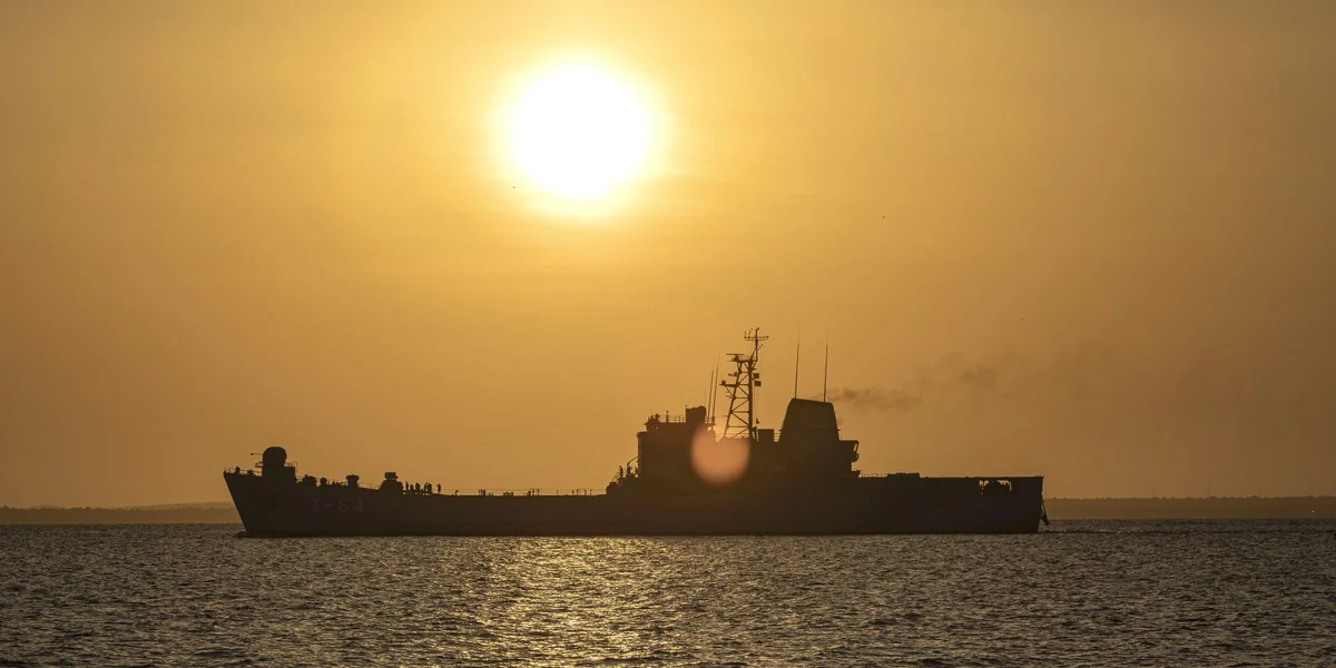 © EPA/Henry Chirinos