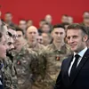 Emmanuel Macron: “Europa huet besonnesch Responsabilitéit géintiwwer Grönland” | © EPA/PHILIPPE MAGONI / POOL