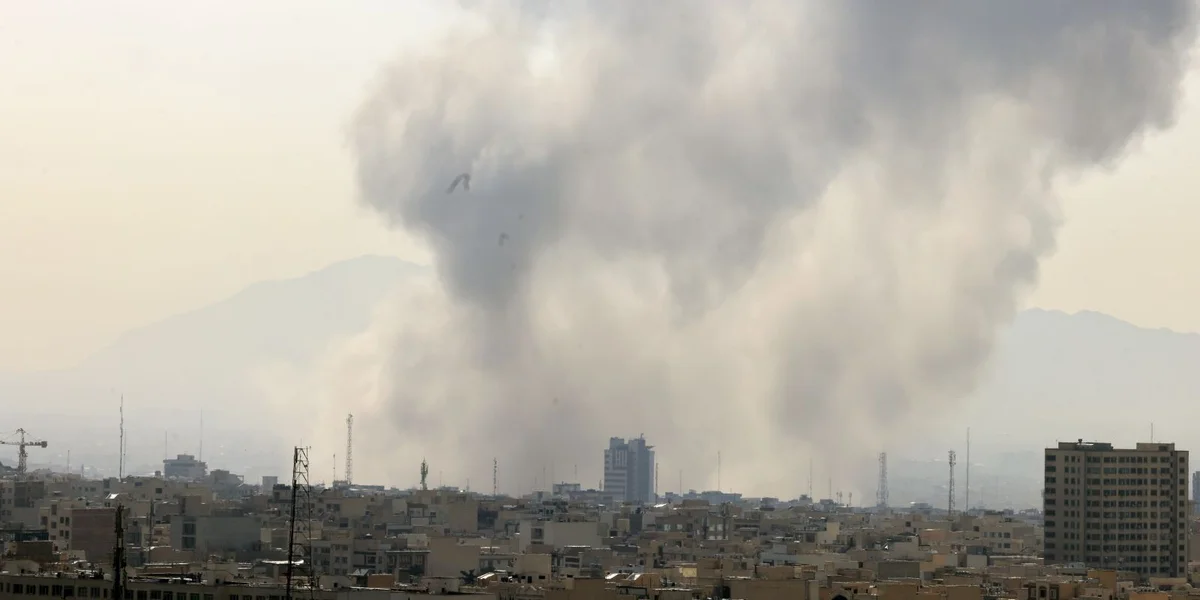 Israel gräift den Iran un a schwätzt vun engem "Präventivschlag" | © EPA/ABEDIN TAHERKENAREH