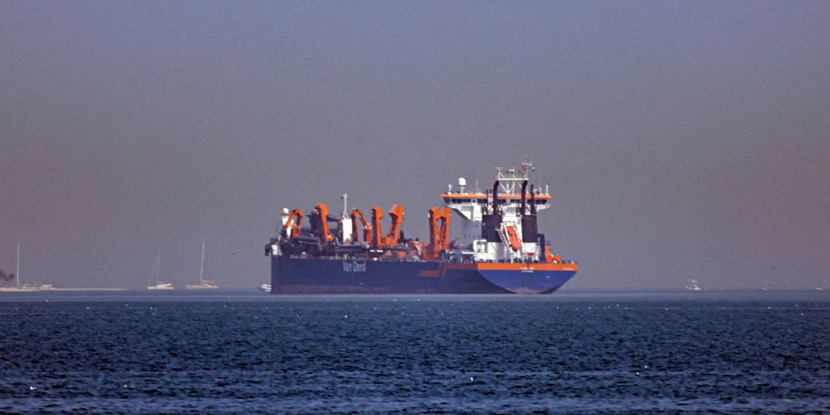 Späre vun der Strooss vun Hormus ka Konsequenze fir Lëtzebuerger Entreprisen hunn | © EPA/STRINGER