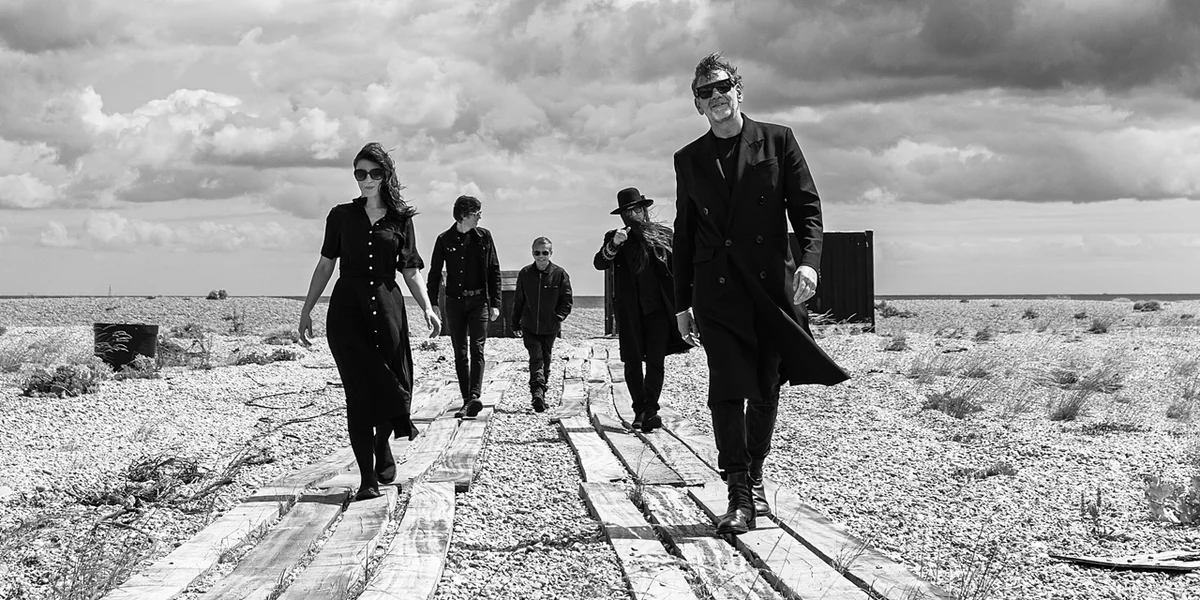 Nei Placke vun Archive, Apparat an Altin Gün