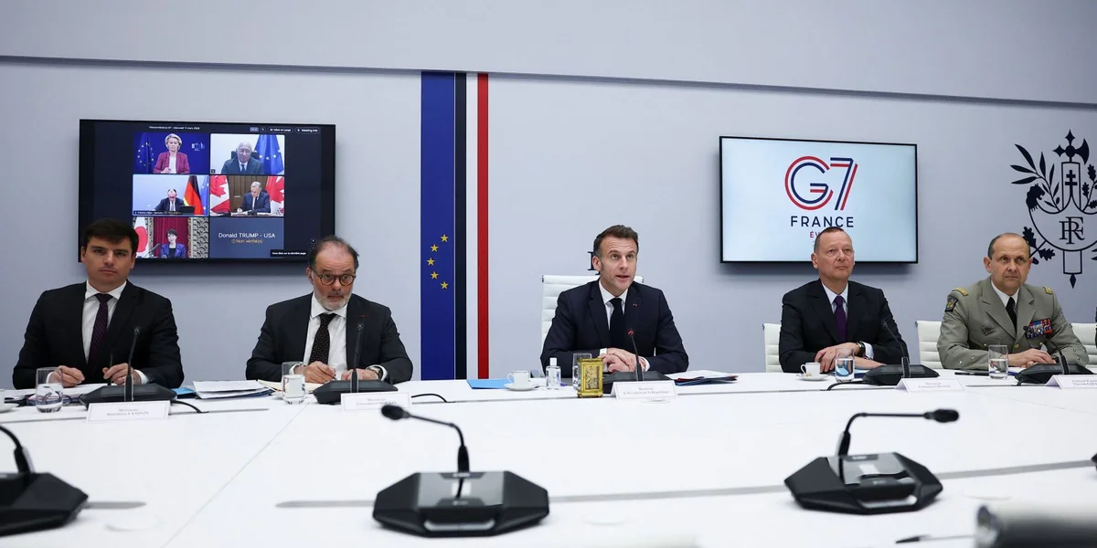 Macron: Mat 400 Millioune Barrel Pëtrol aus IEA-Reserv solle Marchéë berouegt ginn | © EPA/Gonzalo Fuentes 