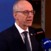 EU rifft zur Deseskalatioun am Noen Osten op – Energiepräisser am Fokus