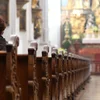 Fraen als Paschtouer? Och bei kathoulesche Frae geet d'Meenung auserneen | © Adobe Stock
