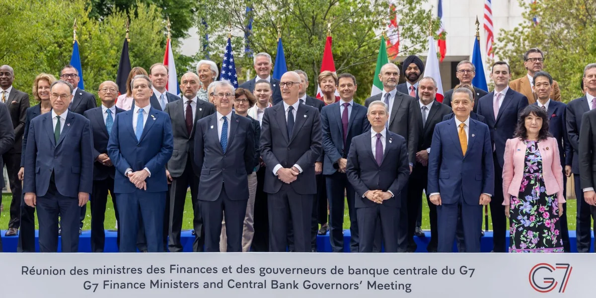 G-7-Finanzminister-Sommet: Ënner anerem China an d'USA am Fokus  | © EPA/CHRISTOPHE PETIT TESSON