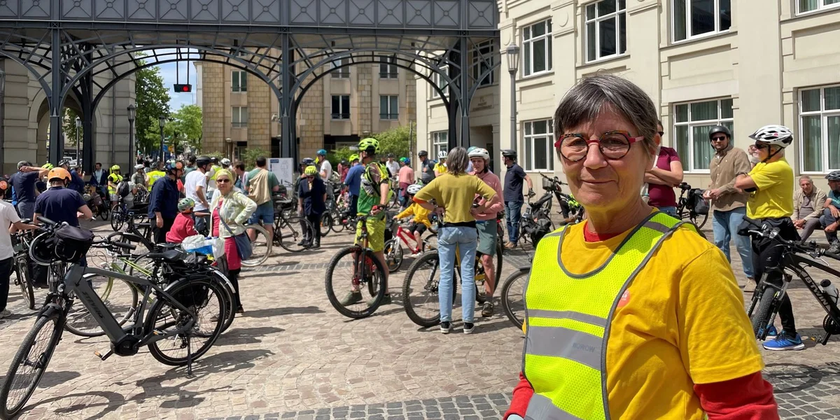 Manifestatioun vu Pro-Vëlo: Gefuerdert gi méi sécher Vëlosweeër am ganze Land | © Carole Schimmer