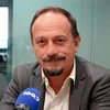 "D'Regierung ass just aus der Sakgaass komm, andeems se de Portmonni opgemaach huet"
