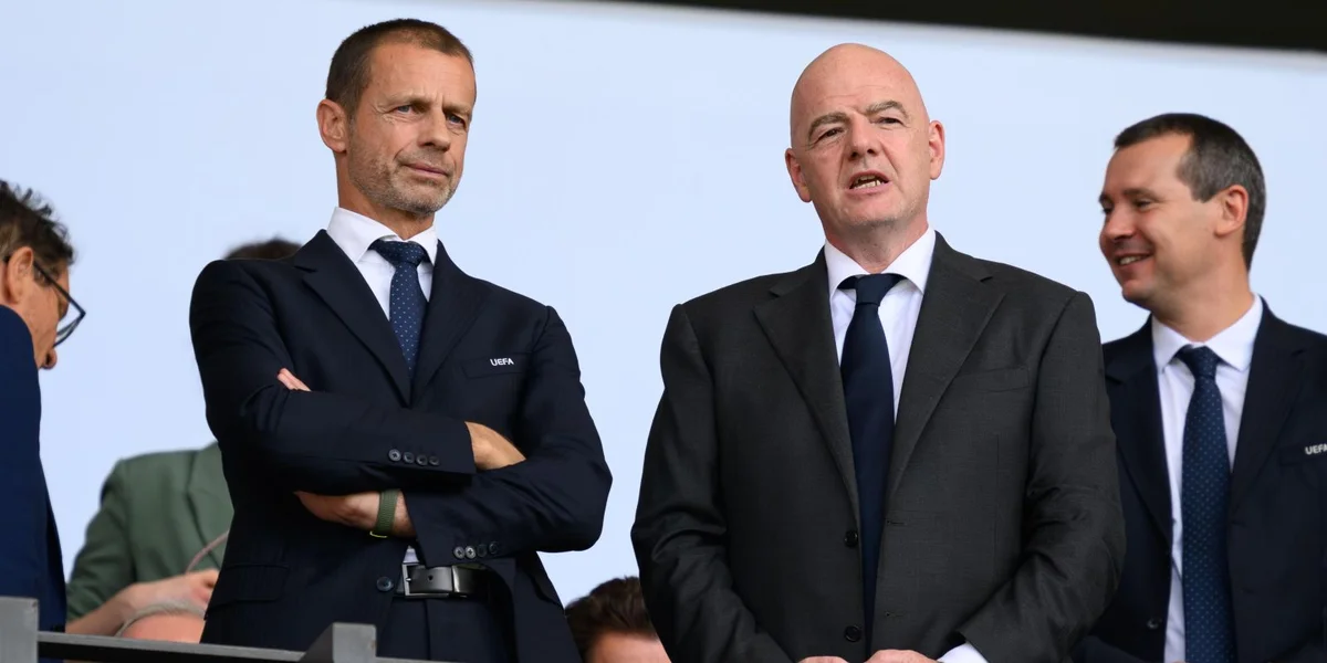 FLF hofft, datt FIFA hir ëmstridde Pläng zeréckzitt an et net zu engem Boykott kënnt | © picture alliance / The Press | KAI SCHWOERER