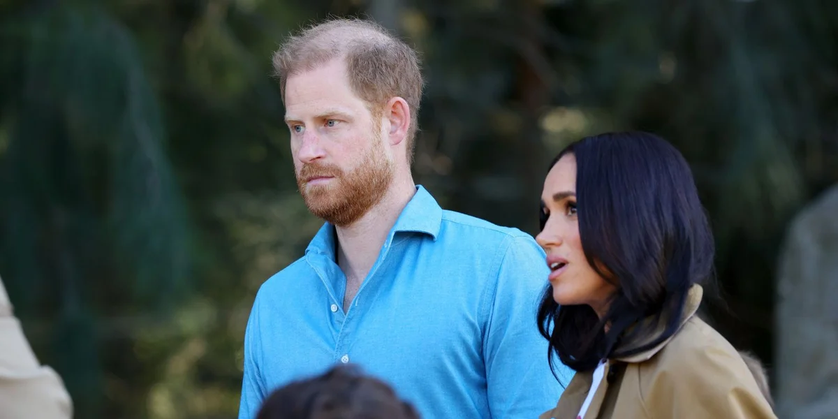 De Prënz Harry an d'Herzogin Meghan sinn elo nees zeréck a Groussbritannien | ©  EPA/CON CHRONIS AUSTRALIA AND NEW ZEALAND OUT