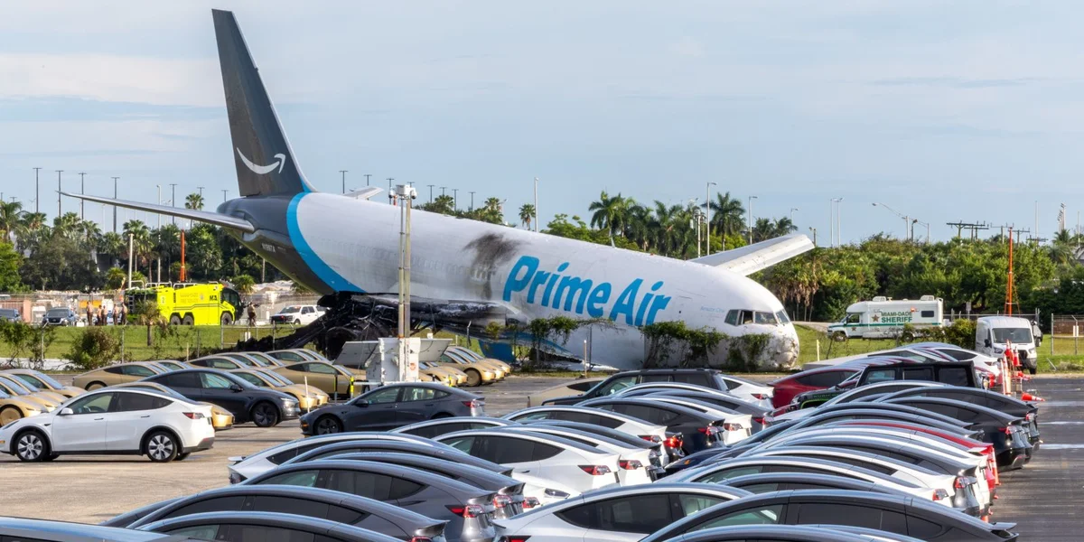 Nom déidlechen Accident um Flughafen zu Miami goufen elo d'Blackboxe geséchert | © EPA/D.A. VARELA