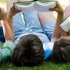 Wéi vermëttelt ee Freed um Liesen? | © Adobe Stock