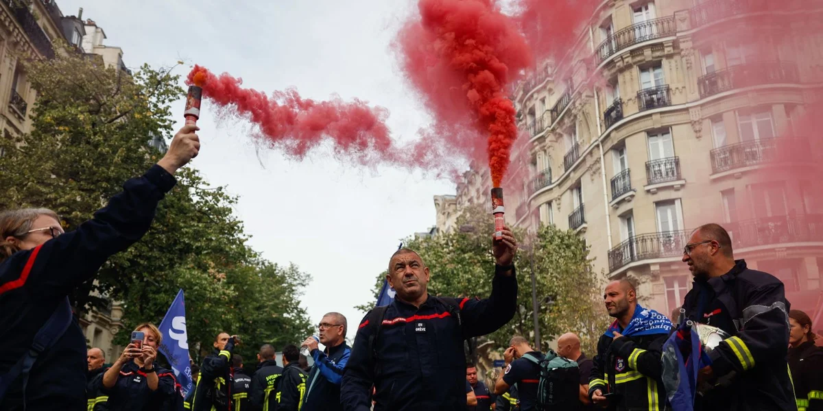 Streik am ëffentlechen Déngscht a Frankräich - Iwwer 170 Manifestatiounen erwaart | © EPA/MOHAMMED BADRA