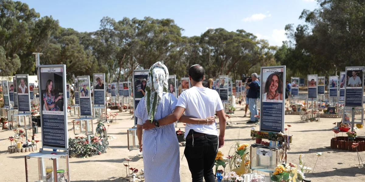 Drëtte Joresdag: Gedenkzeremonie fir d'Affer vun der Hamas-Attack de 7. Oktober  | © EPA/ABIR SULTAN