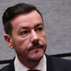 Mat Foussfessel: Éisträicheschen Immobilieninvestor René Benko kënnt aus dem Prisong | © EPA/ANNA SZILAGYI