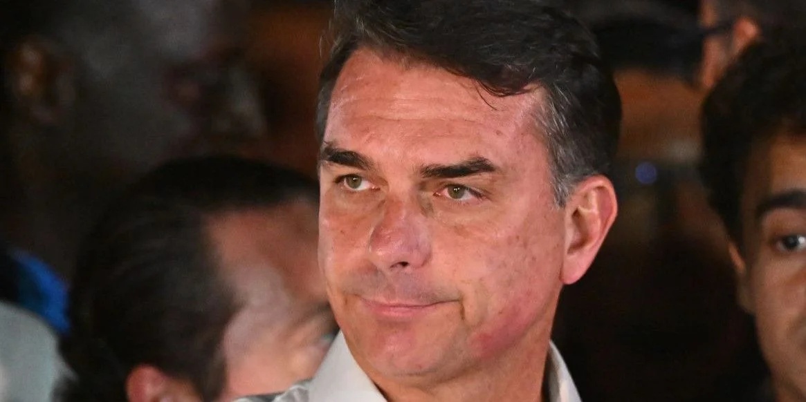 Flávio Bolsonaro no senger Walnéierlag an d'USA geflücht | © EPA/ANDRE BORGES