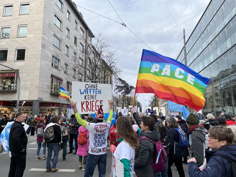 Sécherheetskonferenz: Lëtzebuerg als Vermëttler