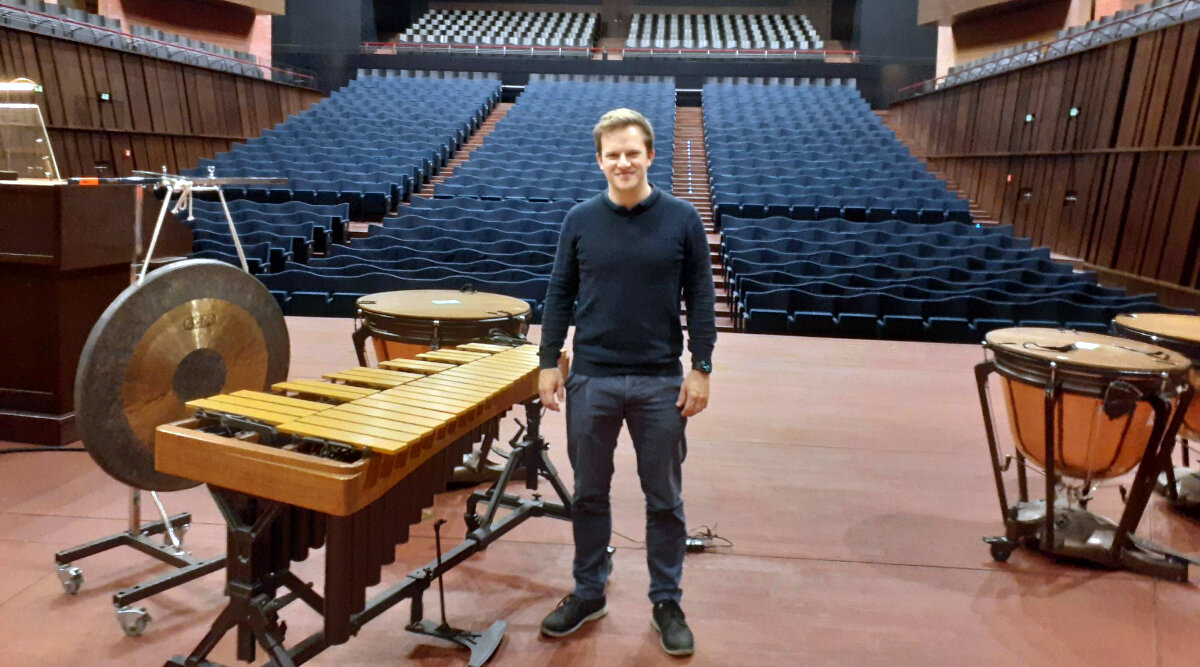 Ee Perkussioun-Uergel-Duo an der Philharmonie